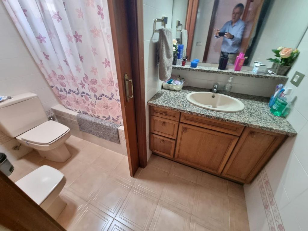 Interior del piso en Avenida Capuchinos
